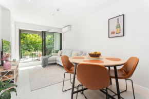 Feel at Home with Aircon, Pool, Gym, WiFi Auckland